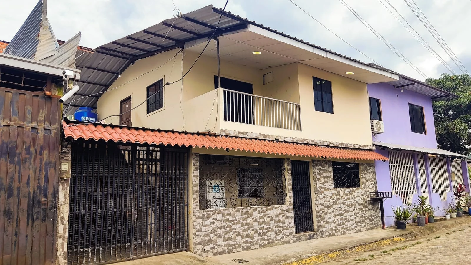 casas en venta Portoviejo baratas con 5 habitaciones Manabi