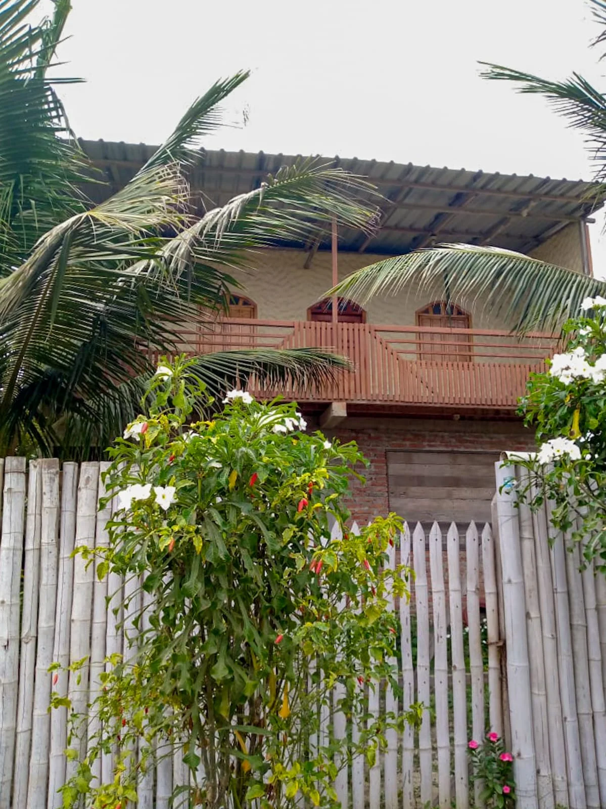 Venta de casa en la playa con 4 habitaciones